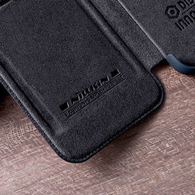 Nillkin Qin Lederholsterhülle für Samsung Galaxy A73 rot