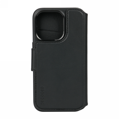 Decoded abnehmbare Brieftaschenhülle aus Leder mit MagSafe für iPhone 15 – Schwarz